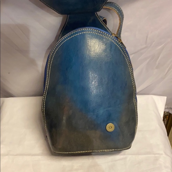 Moroccan Leather Crossbody Backpack - Picture 2 of 11